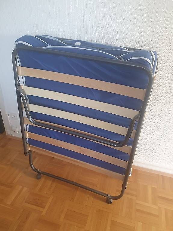 Letti: Lit pliable sur roulettes, pour invité – Usato da Prilly venduto da RoDyRe