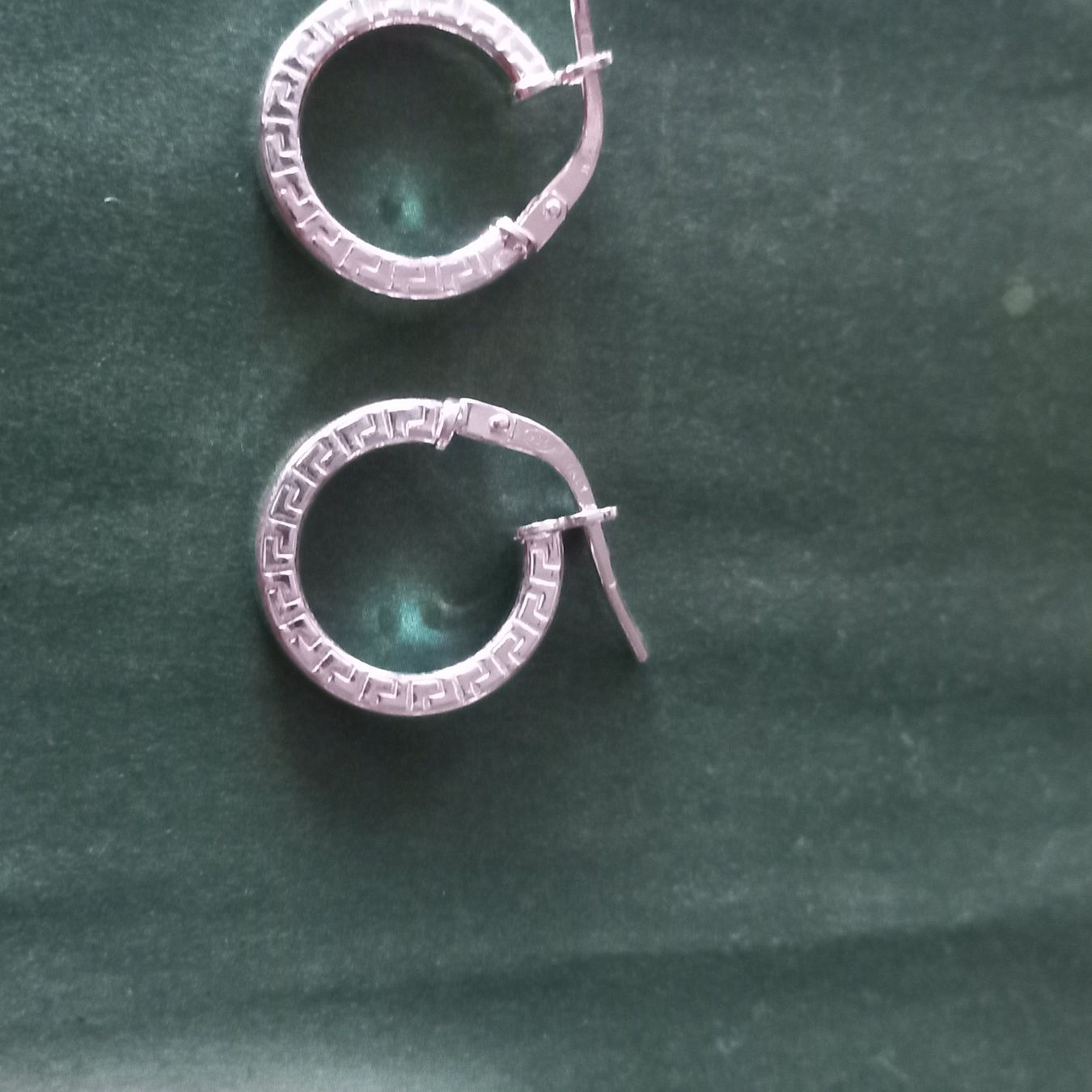 Ohrringe & -stecker: Creolen Silber 925, neu – Neu und originalverpackt aus Ebnat-Kappel von Youssou 3