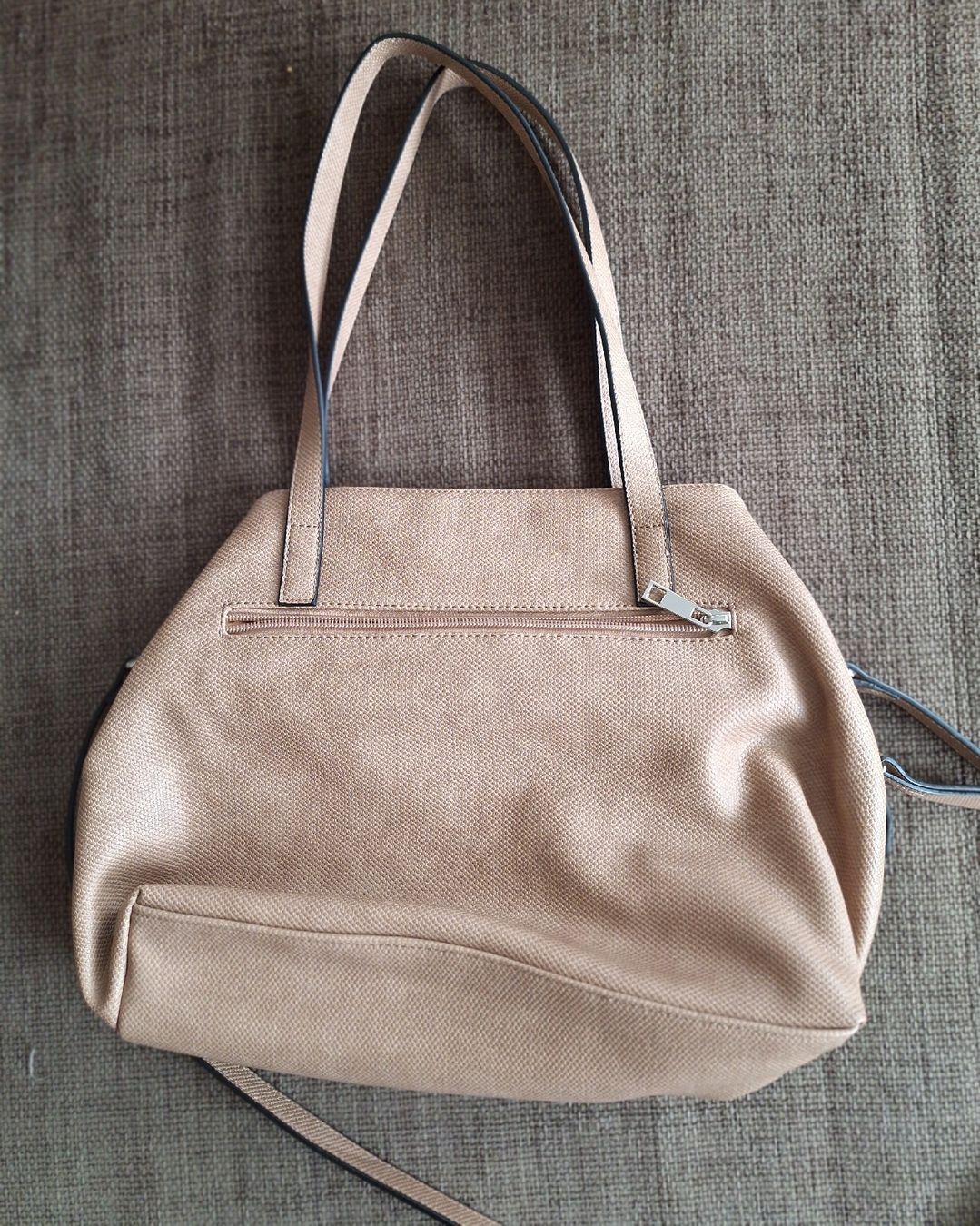 Borse da donna: Handtasche, geräumig & stylisch. – Usato da Bassersdorf venduto da Makeje58 1