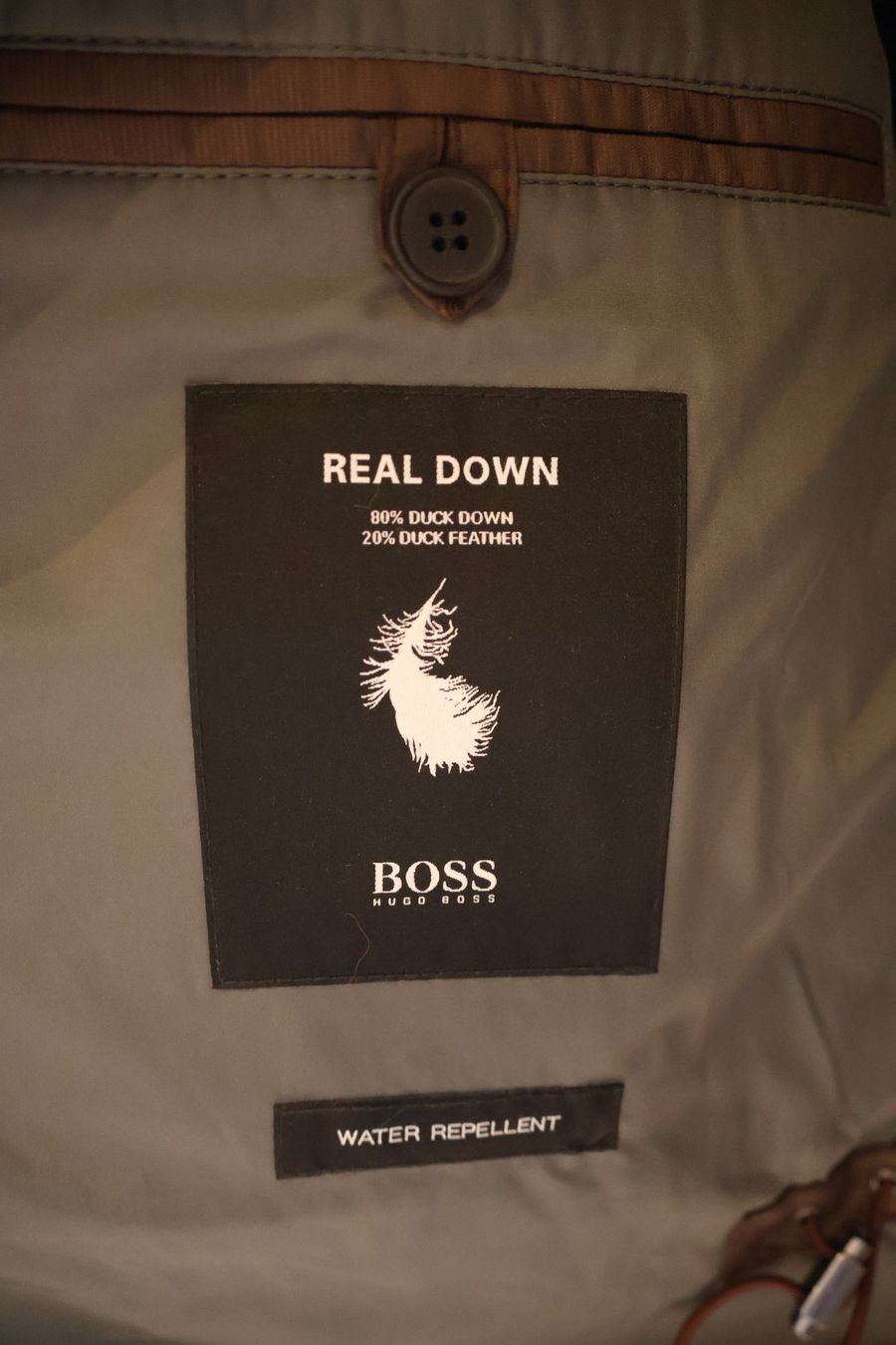 Hugo Boss Jacken: Hugo Boss Daunenjacke – Gebraucht aus Winterthur von jul_v9wx 5