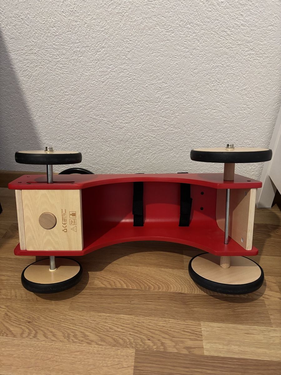 Veicoli per bambini: Rutschauto/ Traktor aus Holz – Usato da Brütten venduto da Raaphi6 2