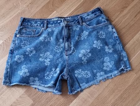 Damen Jeans Shorts,Gr. 46