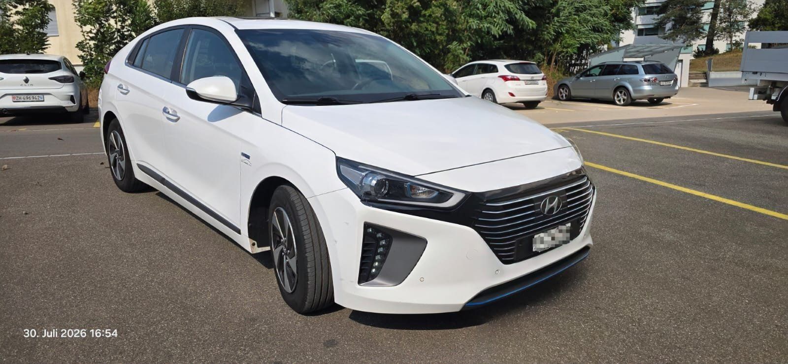 Hyundai Autos: Hyundai Ioniq Launch plus 2016 – Gebraucht aus Niederhasli von TK95