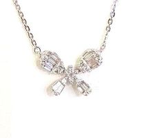 Collier: 750 Weissgold, Diamant-Butterfly, statt 1.790 CHF