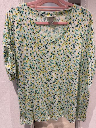 T-Shirt Grösse 44/46   Brustumfang ca.128cm