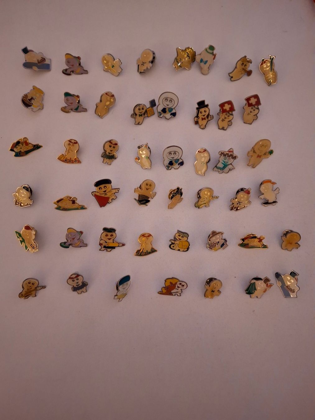 Maga Plaketten & Abzeichen: Pinsammlung Thema Maga Pins – Gebraucht aus Dietikon von Hwengi
