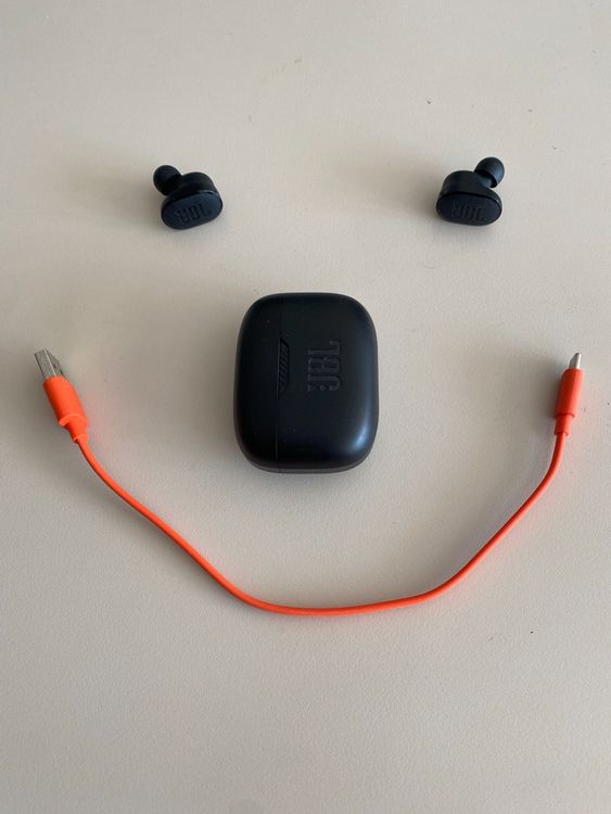 JBL Kopfhörer: Bluetooth Kopfhörer von JBL – Gebraucht aus Zürich von Huily