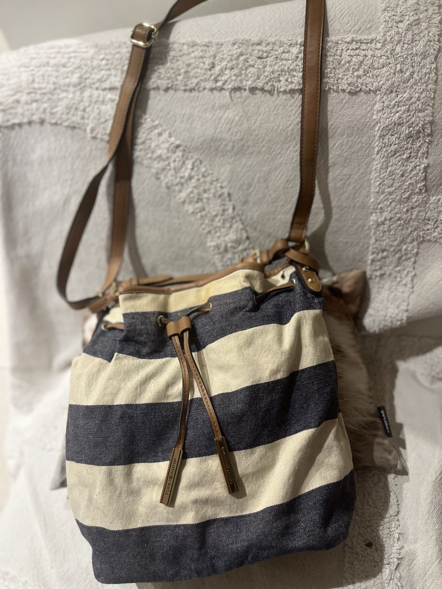 Tommy Hilfiger Taschen für Damen: Tommy Hilfiger Tasche – Gebraucht aus Turgi von SvetlaM