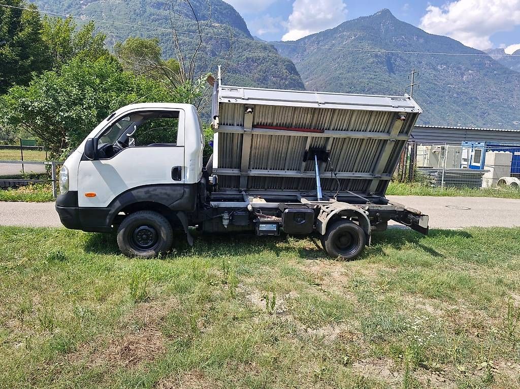 Nutzfahrzeuge: Furgone ribaltabile  – Gebraucht aus Claro von AbruzziS 4