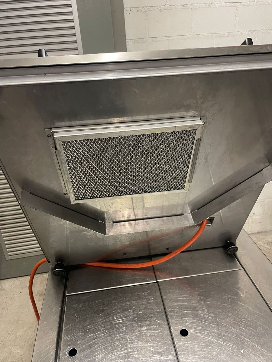 Elettrodomestici da cucina: Hugentobler Grill Induktion – Usato da Rupperswil venduto da pimi88 5