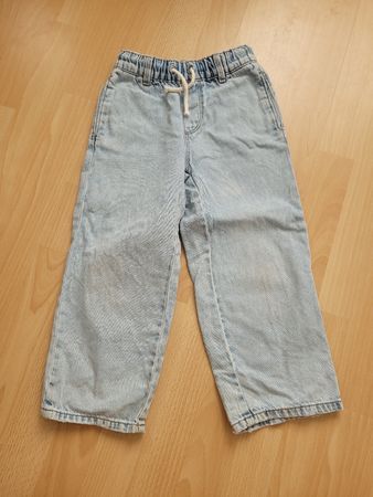 Hose gr. 110 Zara