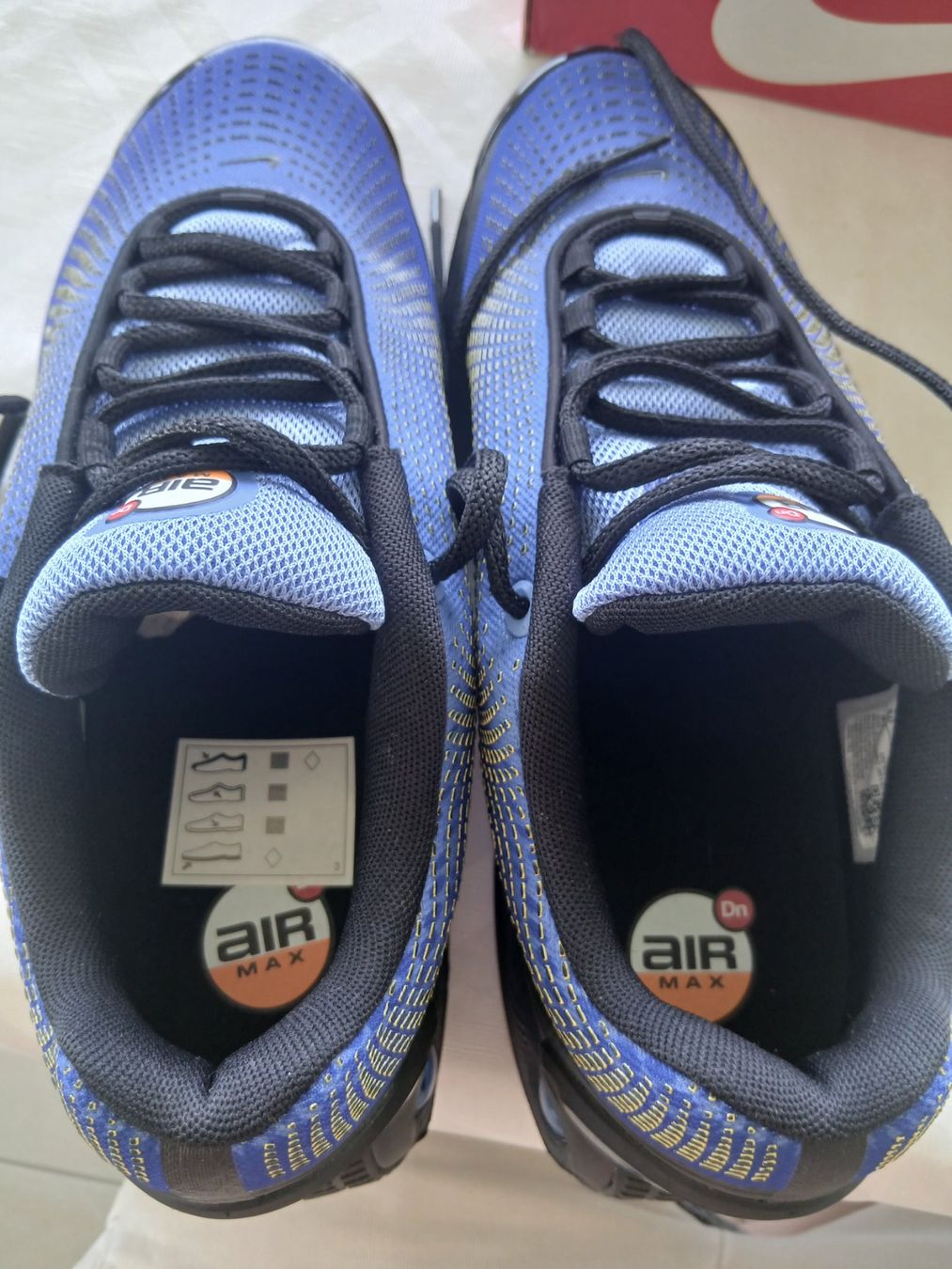 Nike Scarpe da uomo: NIKE Air Max Dn – Nuovo (secondo la descrizione) da Lausanne 25 venduto da gab_7lwm 4