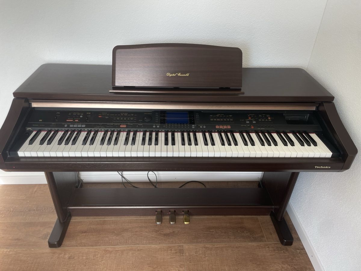 Technics Musikinstrumente: Technics E Piano – Gebraucht aus Villmergen von fabiienneg