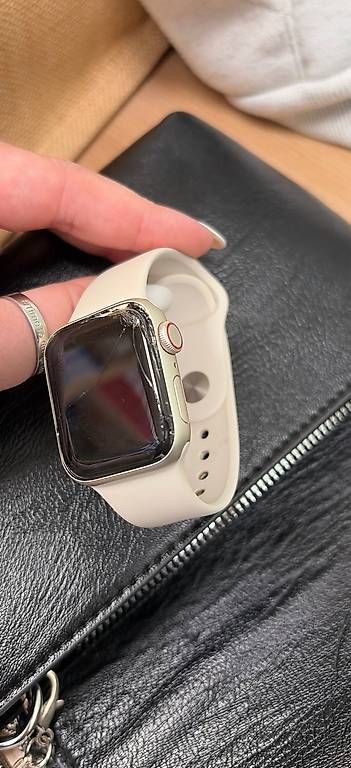 Smartwatch: Vendo apple watch  – Usato da S. Vittore venduto da sir_sjl5 1