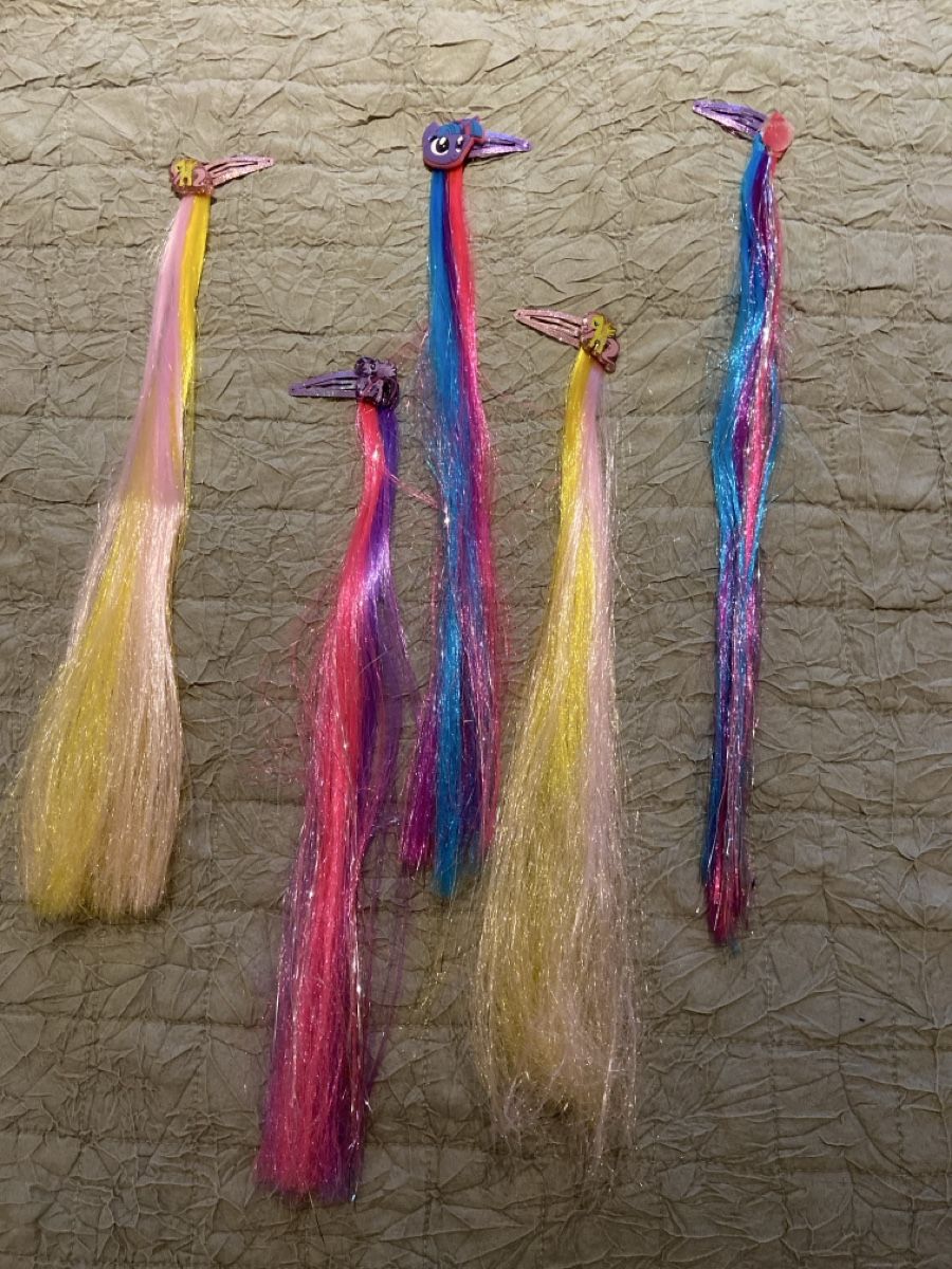 Haarschmuck: 5 Haar Klammern mit farbigen Strähnen – Gebraucht aus Galgenen von Hawaii021
