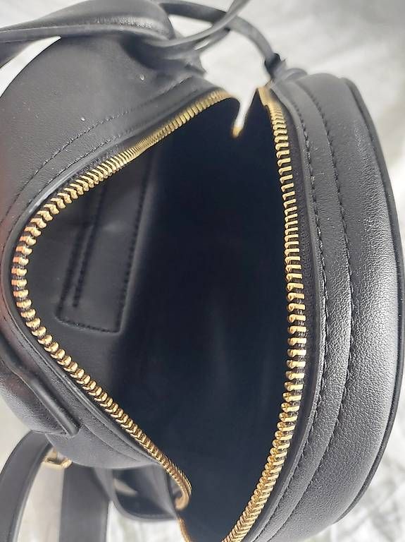 Rucksäcke: LOVE MOSCHINO Rucksack – Gebraucht aus Schachen LU von Mister-jo 3