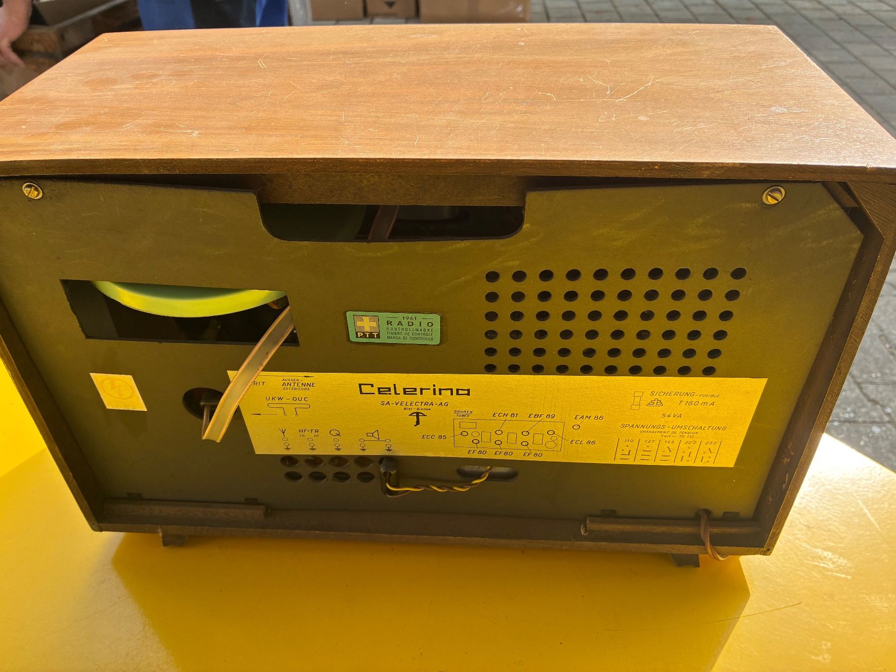 Radio: Radio Vintage – Usato da Thayngen venduto da stammsani 2