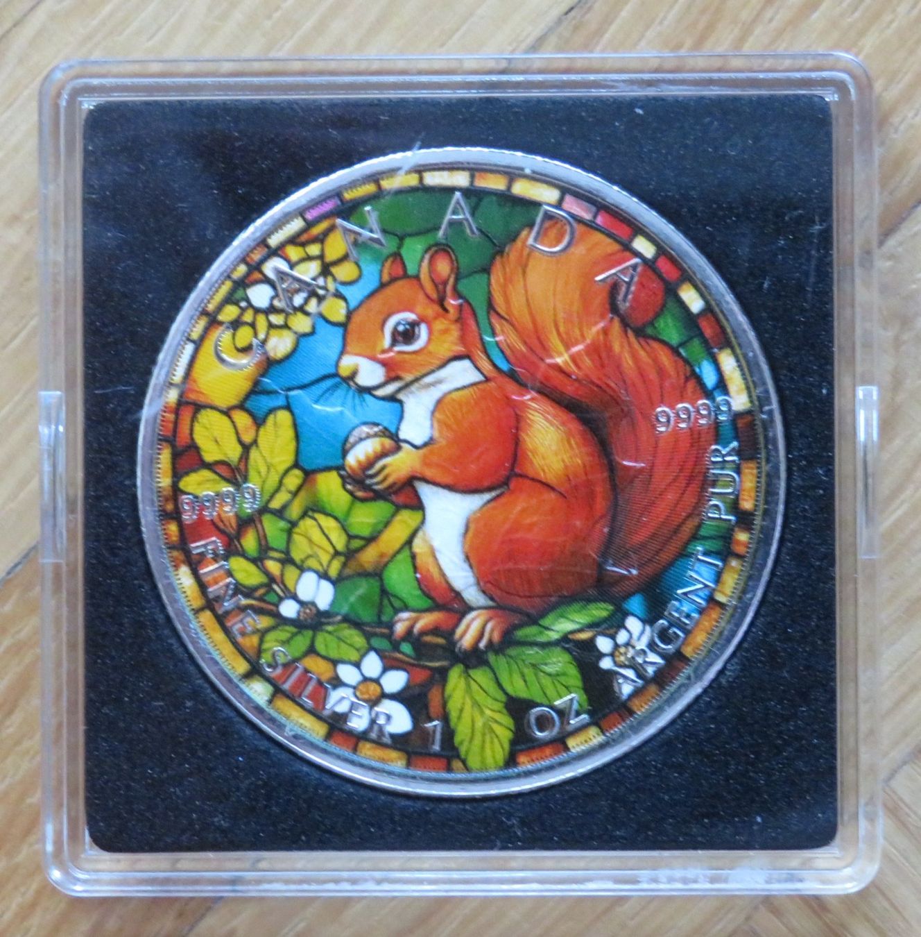 Alle Münzen: Maple Leaf 2025  Farbiger Round Stained Glass Squirrel 1 oz. – Neu (gemäss Beschreibung) aus Wetzikon ZH von Nicki6 3