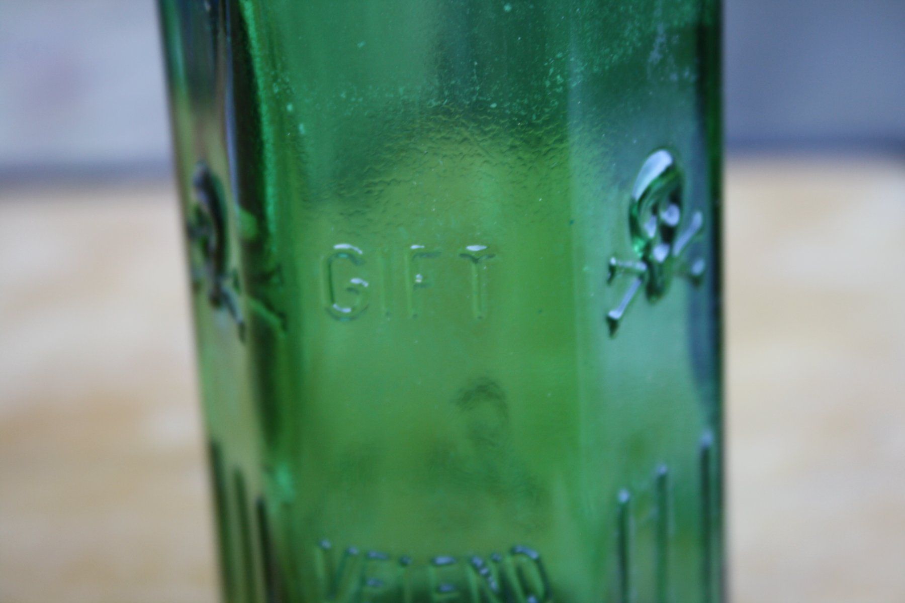 Bottiglie: GIFTFLASCHE VINTAGE TOTENKOPF FLASCHE – Usato da Wauwil venduto da Pneuedy 5