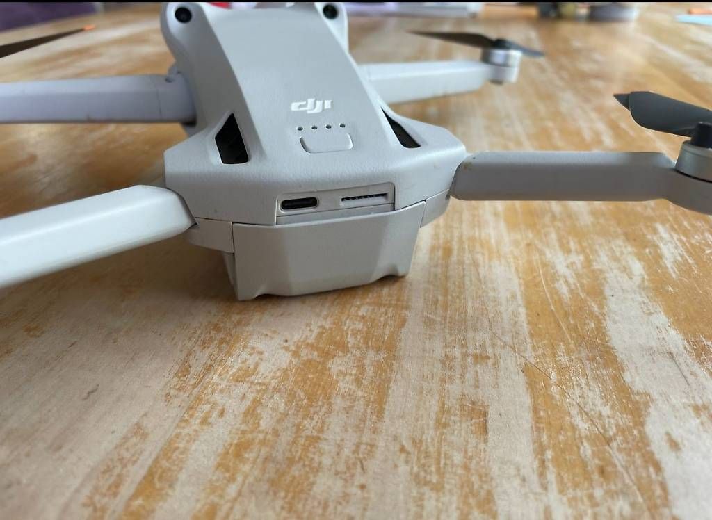 DJI Modellismo RC: DJI Mini 3  Pro – Usato da Frauenfeld venduto da Pob0 1