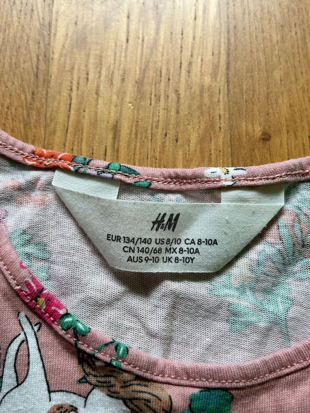 H&M Kleider & Röcke: H&M Sommerkleid Gr. 134/140 mit Tiermuster – Gebraucht aus Zürich von jules0511 2