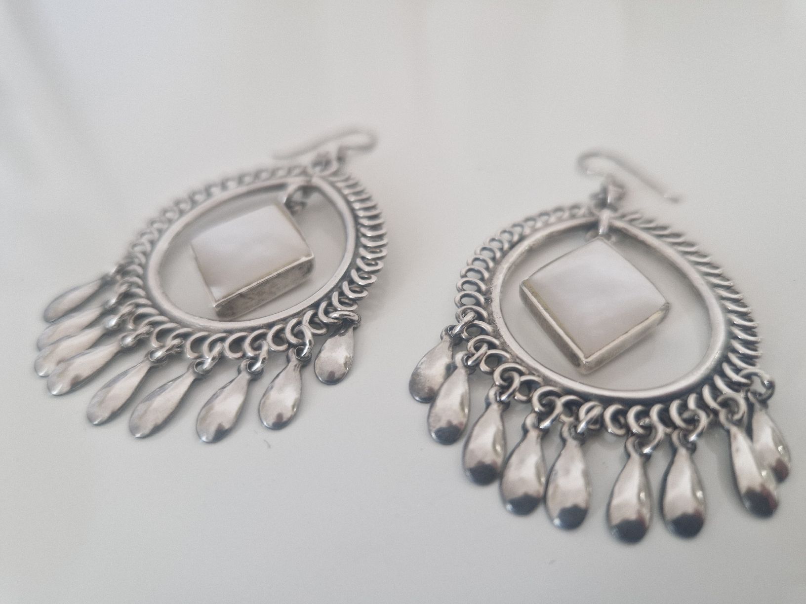 Boucles d'oreille: Ohrringe 925 Silber mit echtem Perlmutt – D'occasion à Küsnacht ZH par 2011_ 2