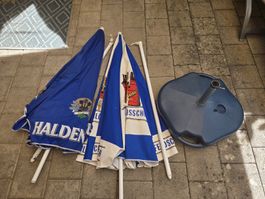 Haldengut und Feldschlösschen Sonnenschirme plus 1 Sockel 