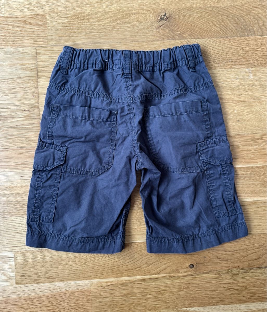Pantaloni: Sommer-Shorts , Grösse 128 – Usato da Flumenthal venduto da Krajan 1