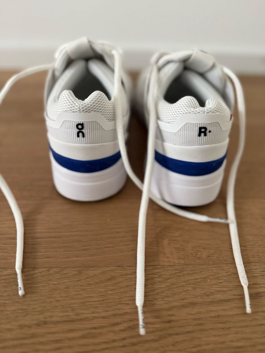 On Scarpe da uomo: ON Roger Spin Tennisschuhe weiss Gr. 39 – Usato da Ottenbach venduto da Suni_82 1