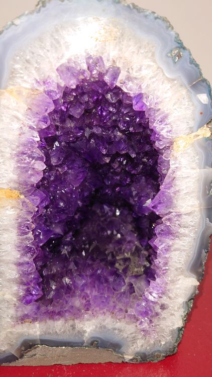 Wunderschöne Amethyst Druse Geode 3