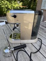 Siebträgermaschine DeLonghi Dedica Art beige gebraucht