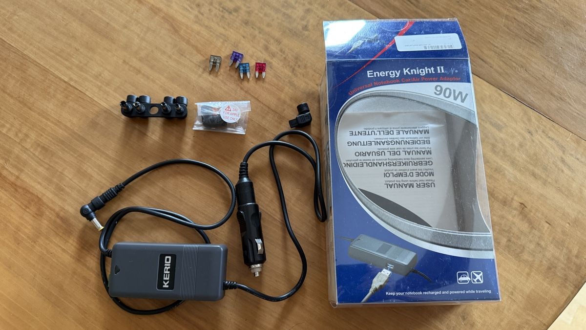 Caricabatterie: KERIO Energy Knight II 90W Notebook Auto-/Flugzeug – Usato da Uerkheim venduto da Zusle