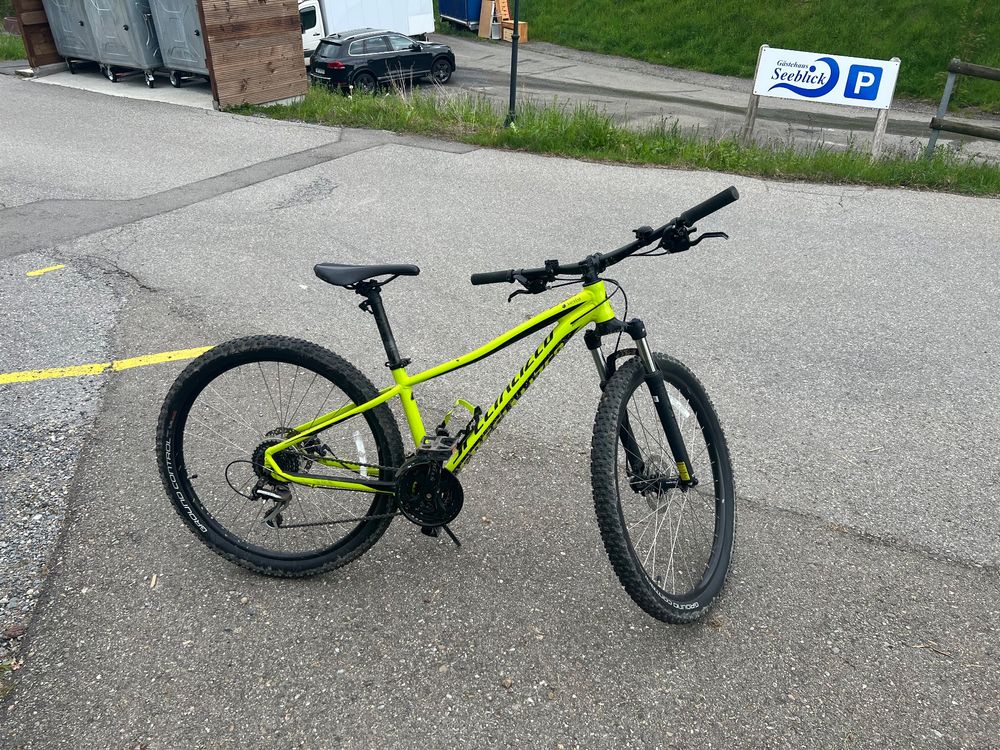 Pitch deals mountain bike