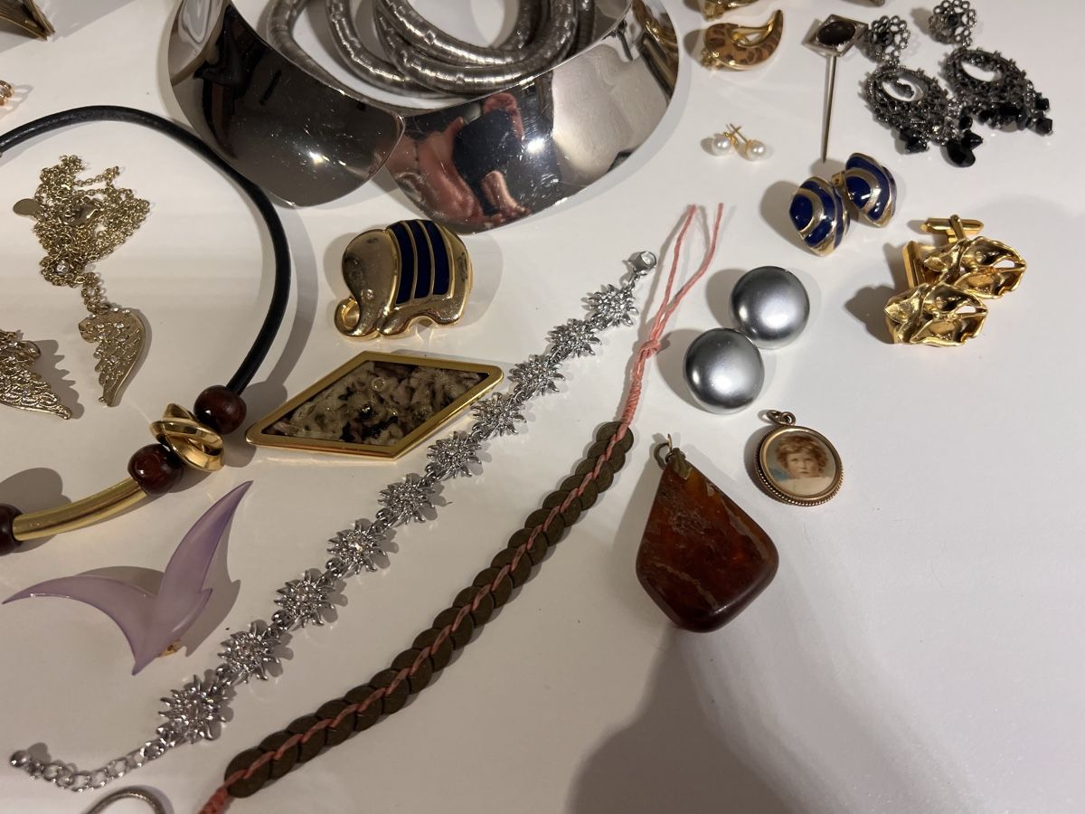 Sonstiger Schmuck: Lot de bijoux  – Gebraucht aus St-Pierre-Clages von ste_xk6p 2