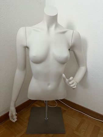 Büste auf Ständer