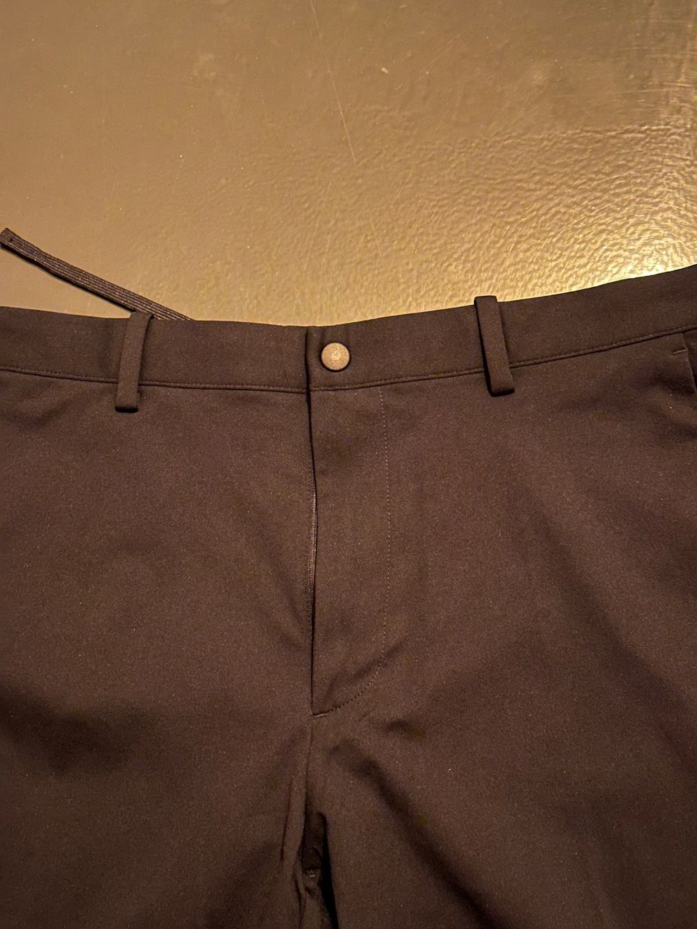 Uniqlo Pantaloni: Uniqlo Herren Hose – Nuovo e nell'imballaggio originale da Schlieren venduto da James1010 3