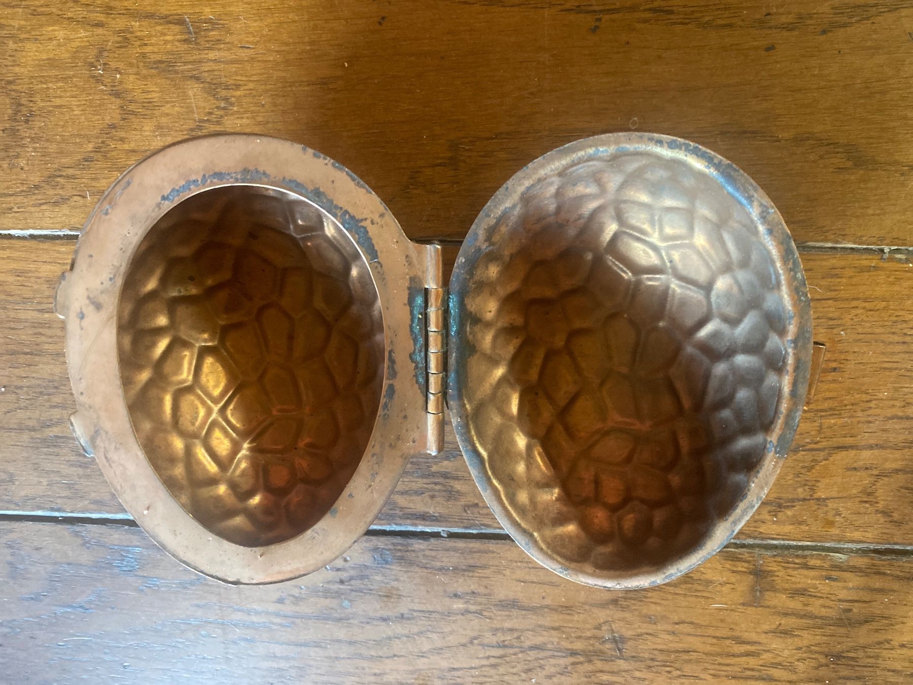 Backformen: Ancien Moule chocolat œuf 10cm – Gebraucht aus Lajoux JU von Briard0 1