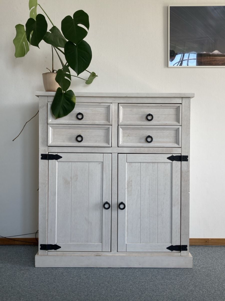 Regale: Shelf – Gebraucht aus Lausanne von mar_mz5y
