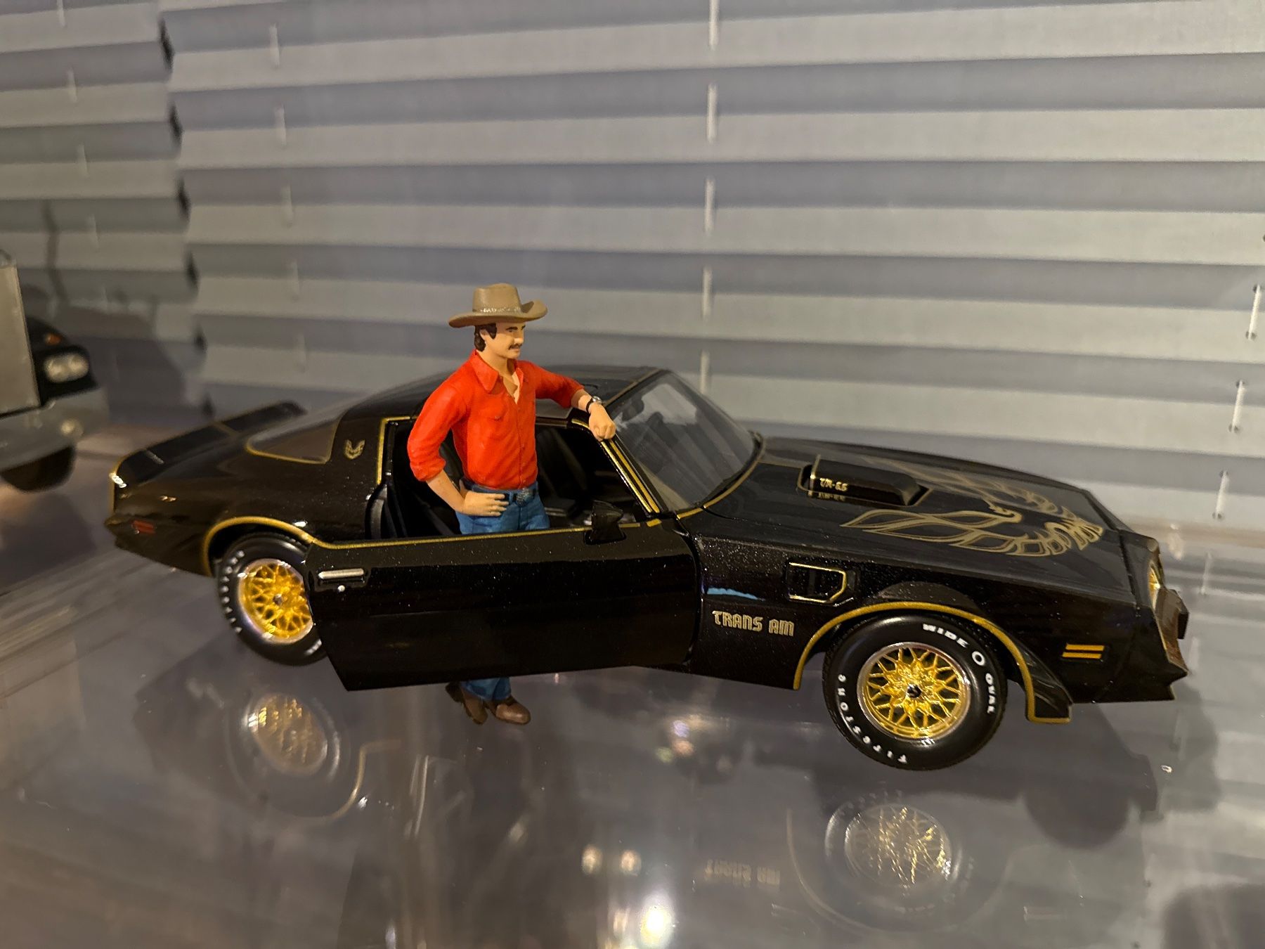 Pontiac Modellini d'auto: Pontiac Firebird Trans Am 1978 1:18 – Usato da Basel venduto da Zomeg 7