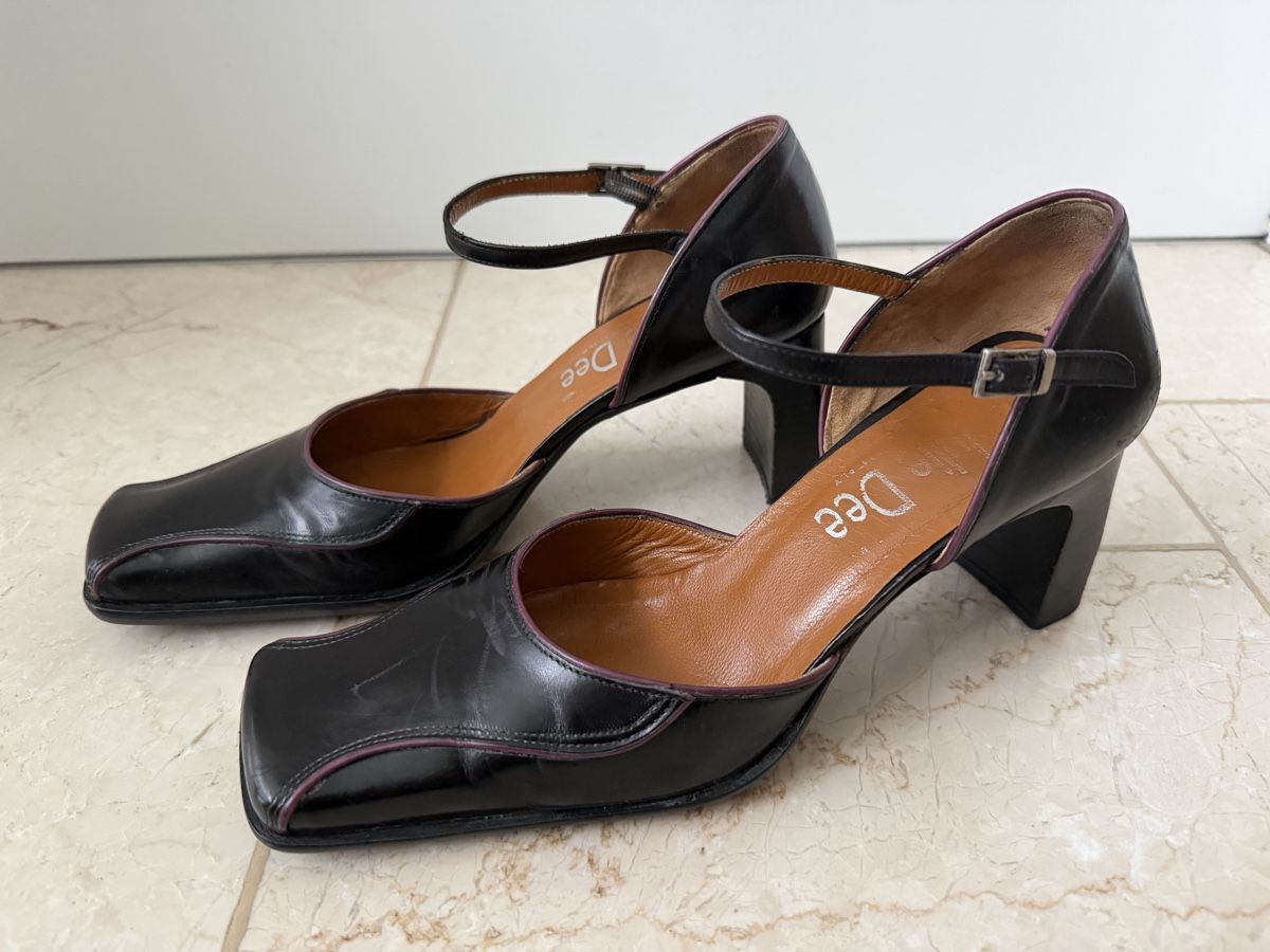 Scarpe da donna: Pumps schwarz/lila Gr. 38 – Usato da Chur venduto da mir_8ns7 1