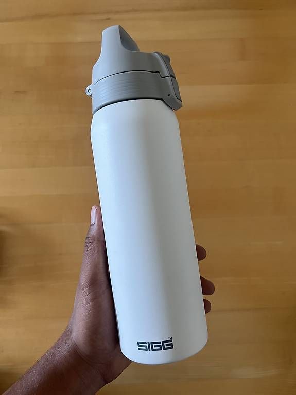 Borracce & Thermos: SIGG SHIELD THERM ONE 750ml, weiss – Usato da Basel venduto da locolorenzo
