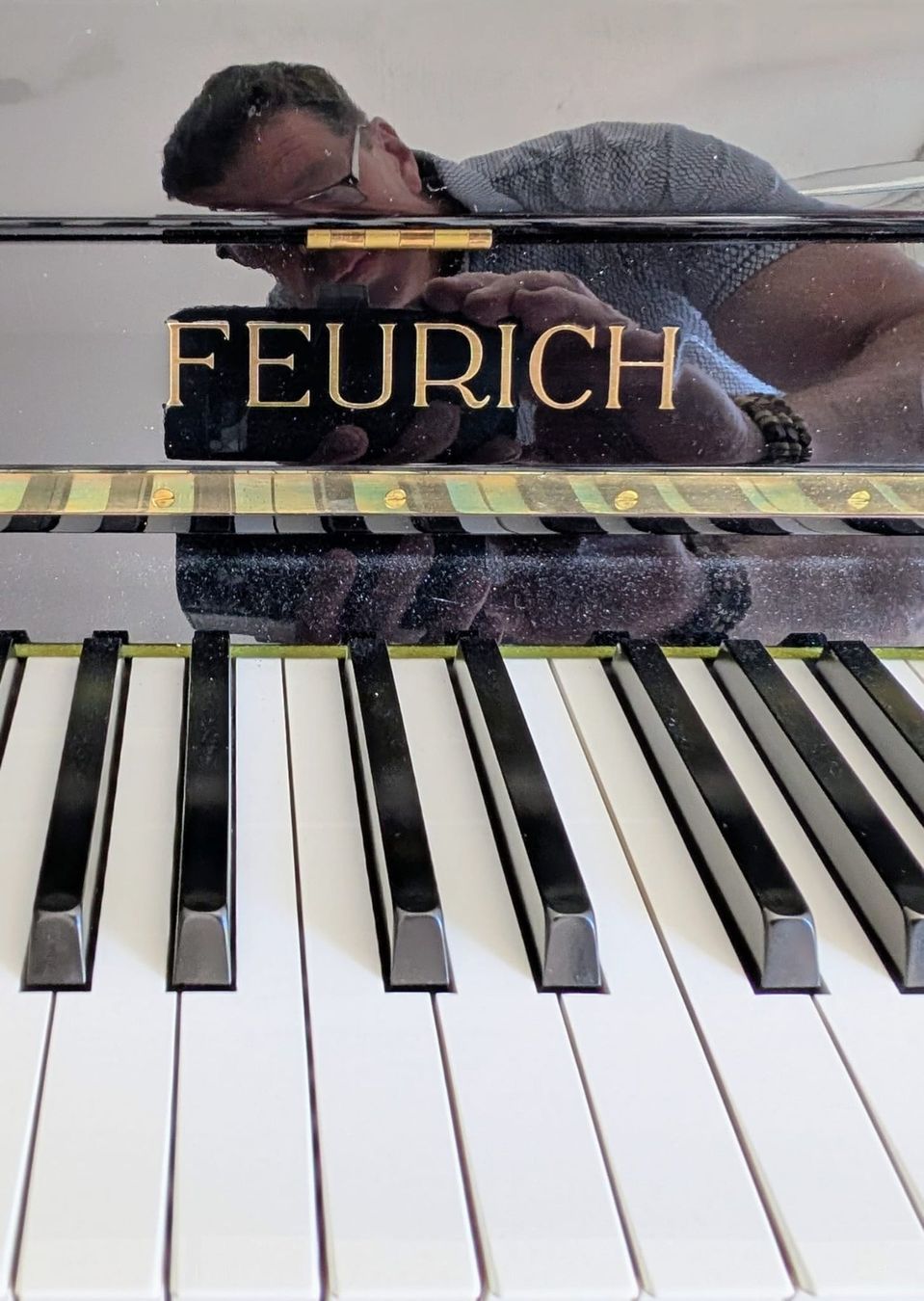 Feurich Strumenti musicali: FEURICH Klavier mit Stuhl – Usato da Amriswil venduto da Magra02 4