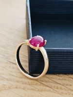 Goldring mit Rubin