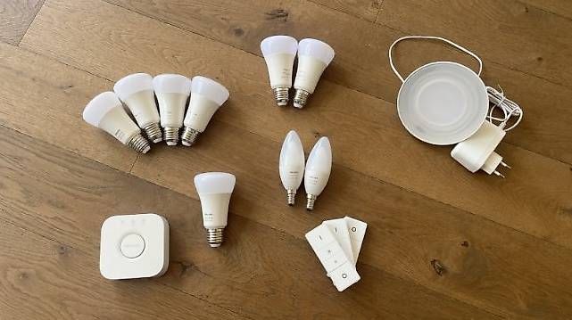 Philips Lampen: Komplettes Philips Hue smart lighting system – Neu (gemäss Beschreibung) aus Brugg AG von ben_7byv 2