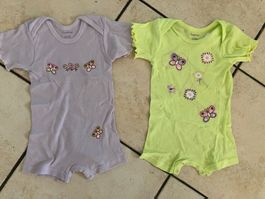 2 süsse Jumpsuits Gr.62/68