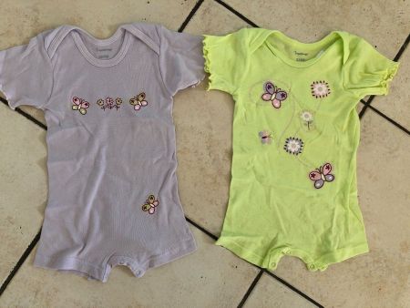 2 süsse Jumpsuits Gr.62/68