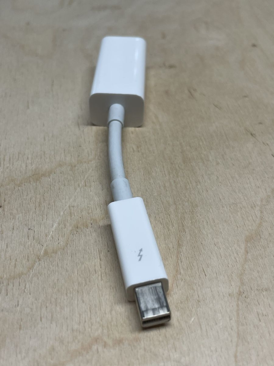 Apple Unità & Adattatore: Apple Thunderbolt Firewire adapter – Usato da Thun venduto da vapiz