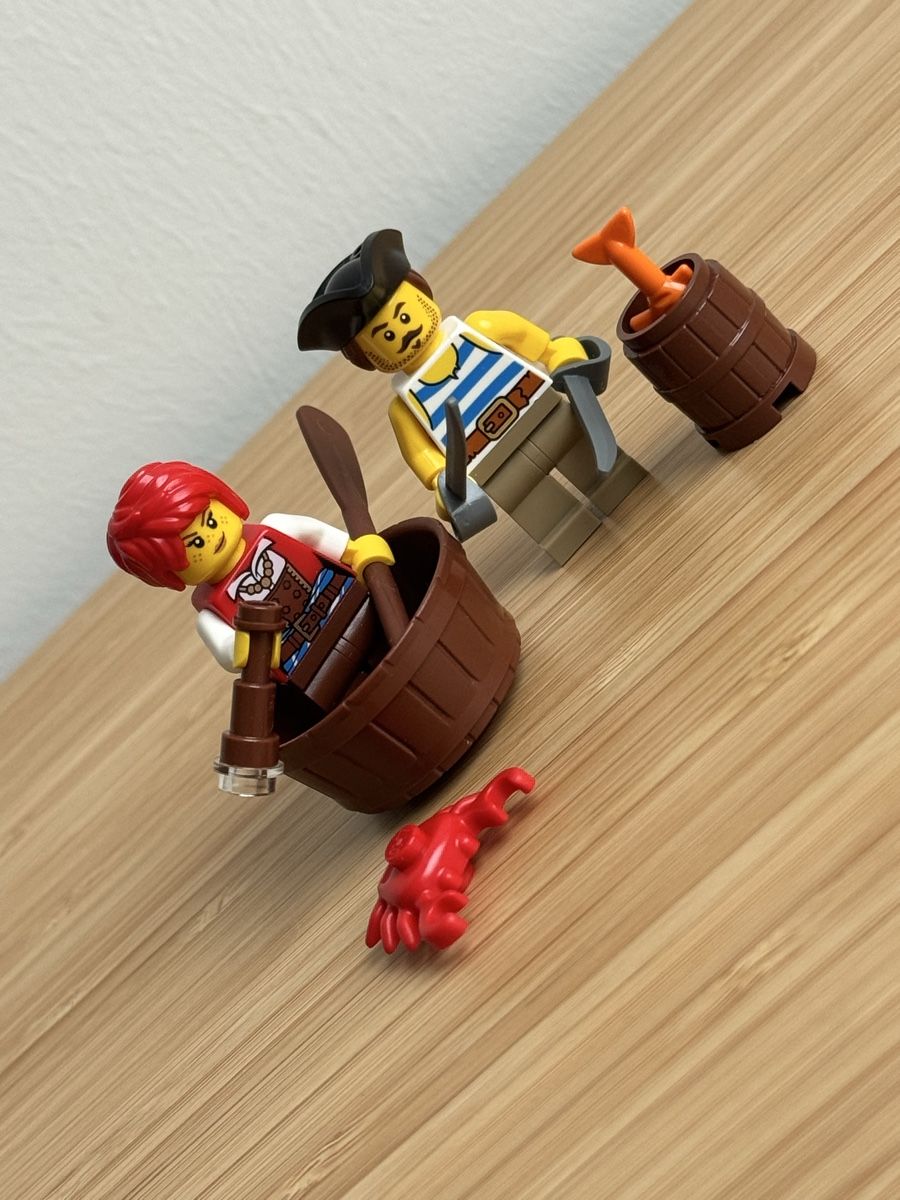 Lego Statuette: Lego Minifiguren Piraten Set 2 – Nuovo (secondo la descrizione) da Neuhausen am Rheinfall venduto da Laghi 1