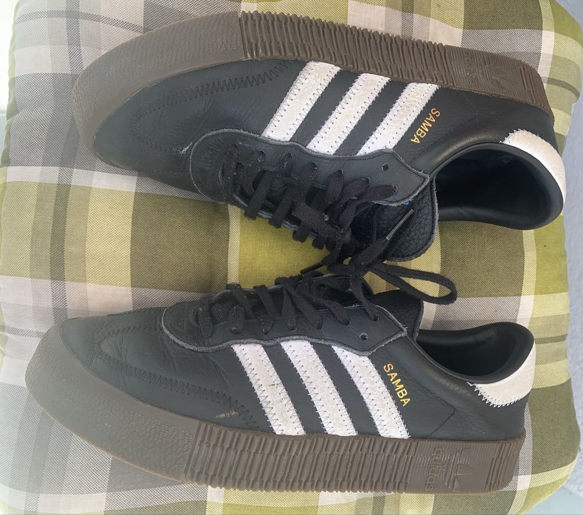 Adidas Scarpe da donna: ADIDAS SAMBA Große  40 2/3 – Usato da Obfelden venduto da montes50