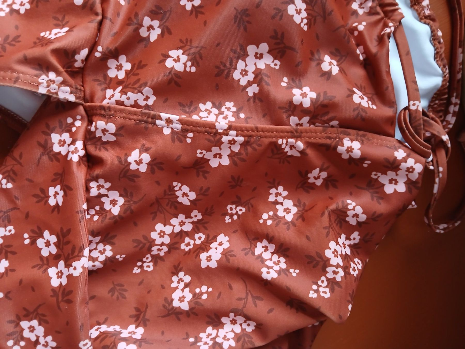 Costumi da bagno & Bikini: Ethno Hippie Badeanzug Blumen – Nuovo (secondo la descrizione) da Bremgarten AG venduto da Finoae 2